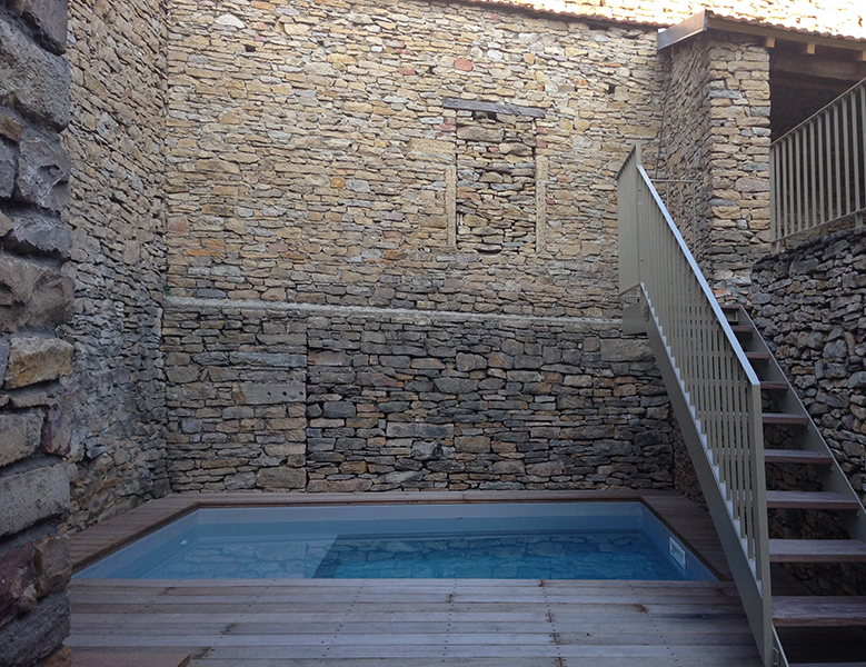 Rénovation pierre et piscine